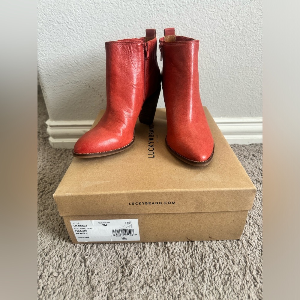 Nesly ankle boots